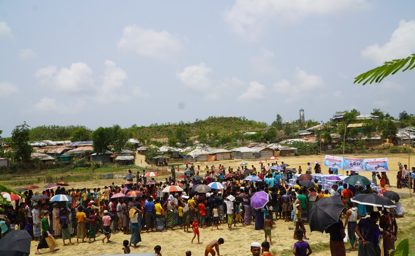 Helping Rohingya Refugees: How Basmah is Making a Difference